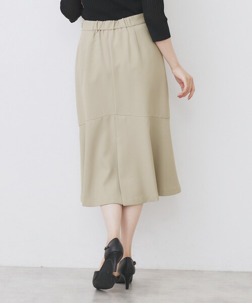 index（インデックス）の「バックフレアマーメイドスカート【洗濯機洗い可/イージーアイロン】（スカート・レディース・ブラック/イエロー系その他/ベージュ・36/38/40/42）」の18枚目の写真
