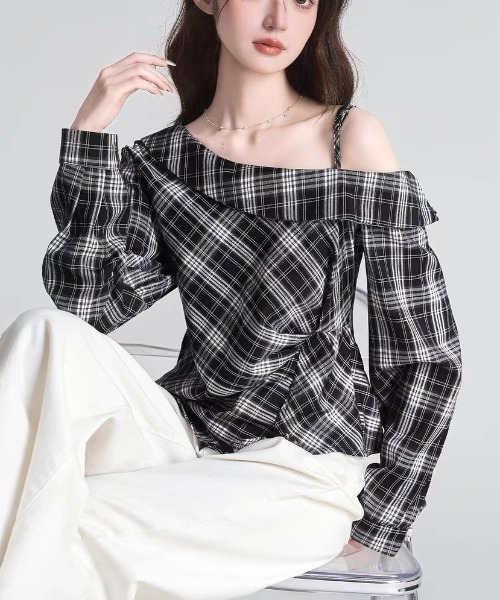 gossip!ロサンゼルス(ゴシップロサンゼルス)の「ハーフショルダー アシンメトリーチェックトップス(シャツ/ブラウス・レディース・レッド/ブラック・L/M)」の11枚目の写真