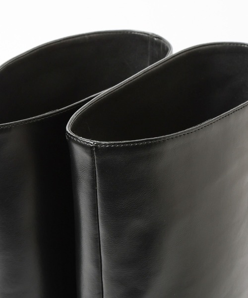 Andemiu（アンデミュウ）の「【撥水＆消臭機能付き】ヒールロングブーツ（ブーツ・レディース・ブラック/グレイッシュベージュ・MEDIUM/LARGE）」の13枚目の写真