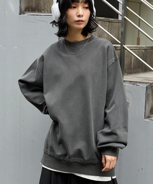 MONO-MART(モノマート)の「ヴィンテージ加工 ビッグシルエットダンボールクルーネックライトスウェット(スウェット・レディース・ネイビー/ブラウン/ワイン/グレイッシュベージュ/ブラック/チャコールグレー/オフホワイト・L/M)」の8枚目の写真