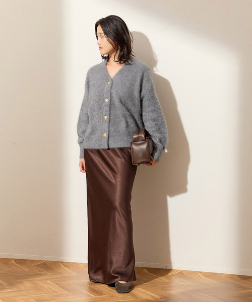 journal standard L'essage(ジャーナルスタンダードレサージュ)の「《追加》FOX CASHMERE Vネックカーディガン(カーディガン/ボレロ・レディース・オリーブ/ネイビー/ベージュ/チャコールグレー・FREE)」の5枚目の写真