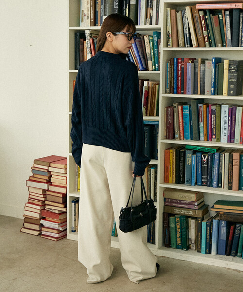 PUBLUX(パブリュクス)の「U.S. POLO ASSN. × PUBLUX/ユーエスポロアッスン ケーブルニット ポロ カーディガン 限定展開(カーディガン/ボレロ・レディース・ネイビー/チャコールグレー/オフホワイト・フリ-)」の16枚目の写真