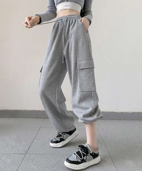 SallyLunn(サリーラン)の「カーゴスウェットパンツ(スウェットパンツ・レディース・ブラック/グレー/ライトグレー・LARGE/MEDIUM)」の6枚目の写真