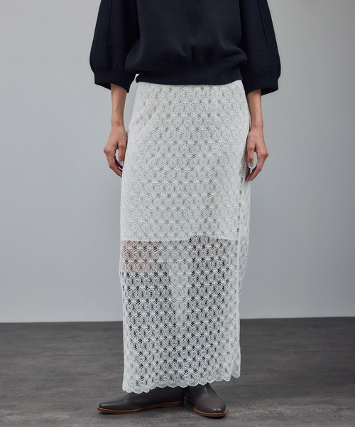 SALON adam et rope'（サロン アダム エ ロペ）の「ラッセルレースヘムスカラップスカート / セットアップ対応（スカート・レディース・ブラック/オフホワイト/グリーン系その他・FREE）」の6枚目の写真