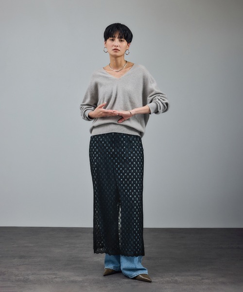 SALON adam et rope'（サロン アダム エ ロペ）の「ラッセルレースヘムスカラップスカート / セットアップ対応（スカート・レディース・ブラック/オフホワイト/グリーン系その他・FREE）」の16枚目の写真