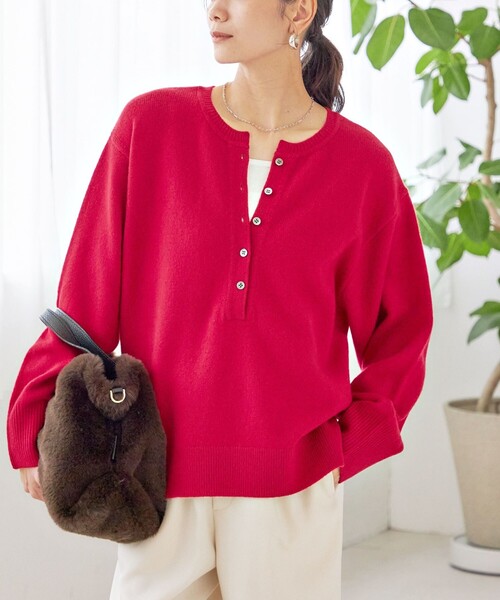 SHIPS（シップス）の「〈手洗い可能〉ウール カシミヤ 2WAY プルオーバー（ニット/セーター・レディース・ネイビー/ライトグレー/ピンク/レッド/ブラック/オフホワイト/トップグレー/ピンク系その他・ONE SIZE）」の8枚目の写真