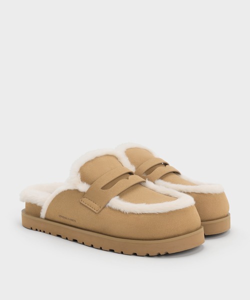 CHARLES & KEITH(チャールズ & キース)の「テクスチャー ファーフラットフォームミュール(スリッポン・レディース・ブラック系その他2/サンドベージュ・22.5cm/23cm/24.5cm/25cm/25.5cm/23.5cm)」の3枚目の写真