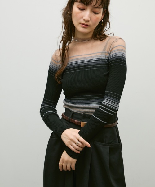 Lutim by u(ルチバイユー)の「Multi border sheer rib knit / マルチボーダーシアーリブニット(ニット/セーター・レディース・オフホワイト/ブラック・FREE)」の4枚目の写真