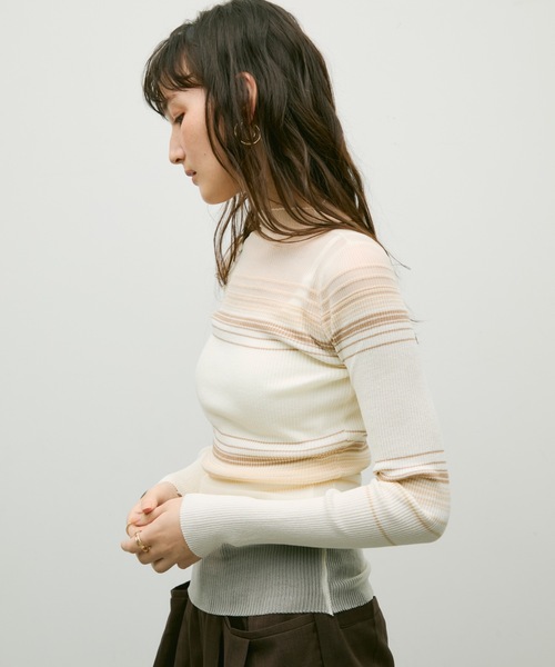 Lutim by u(ルチバイユー)の「Multi border sheer rib knit / マルチボーダーシアーリブニット(ニット/セーター・レディース・オフホワイト/ブラック・FREE)」の19枚目の写真