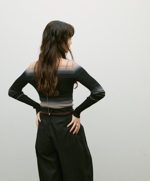Lutim by u(ルチバイユー)の「Multi border sheer rib knit / マルチボーダーシアーリブニット(ニット/セーター・レディース・オフホワイト/ブラック・FREE)」の6枚目の写真