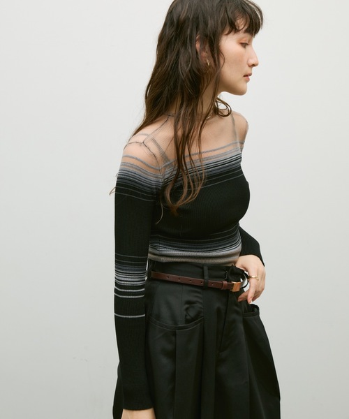 Lutim by u(ルチバイユー)の「Multi border sheer rib knit / マルチボーダーシアーリブニット(ニット/セーター・レディース・オフホワイト/ブラック・FREE)」の9枚目の写真