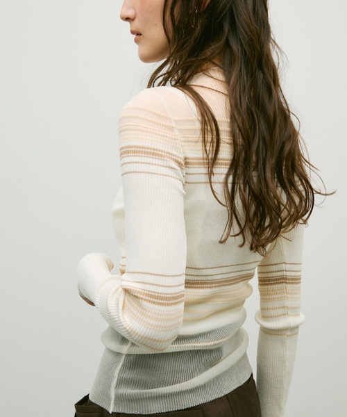 Lutim by u(ルチバイユー)の「Multi border sheer rib knit / マルチボーダーシアーリブニット(ニット/セーター・レディース・オフホワイト/ブラック・FREE)」の20枚目の写真