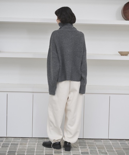 AIC.(エーアイシー)の「裏起毛ドローストリングイージーパンツ(スウェットパンツ・レディース・チャコールグレー/キナリ・FREE)」の14枚目の写真