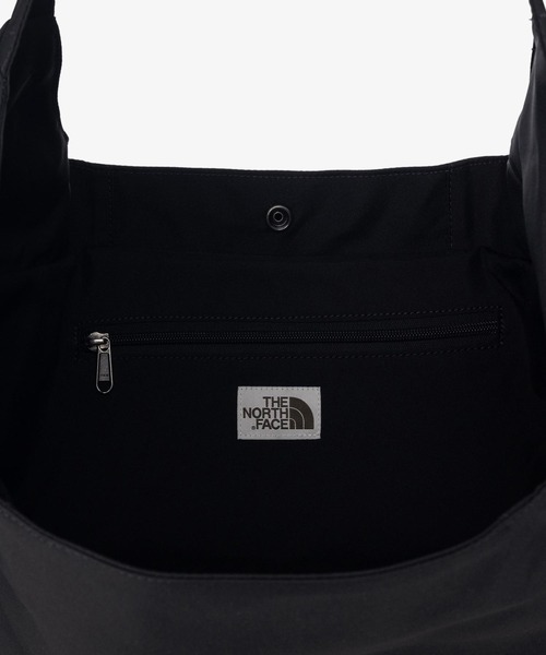 THE NORTH FACE(ザノースフェイス)の「【韓国限定・日本未入荷】THE NORTH FACE BIG LOGO SHOULDER BAG / ノースフェイス ビッグロゴ ショルダーバッグ(ショルダーバッグ・メンズ・ピンク/キャメル/ブラック/クリーム・FREE)」の7枚目の写真