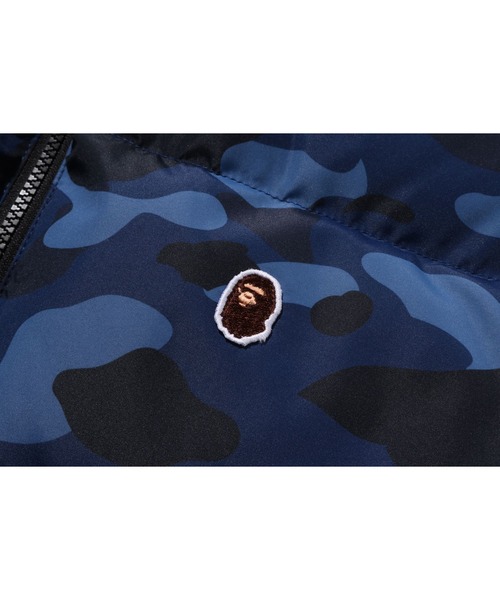 A BATHING APE(アベイシングエイプ)の「COLOR CAMO REVERSIBLE DOWN JACKET(ダウンジャケット/コート・レディース・ピンク/ネイビー・FREE)」の7枚目の写真