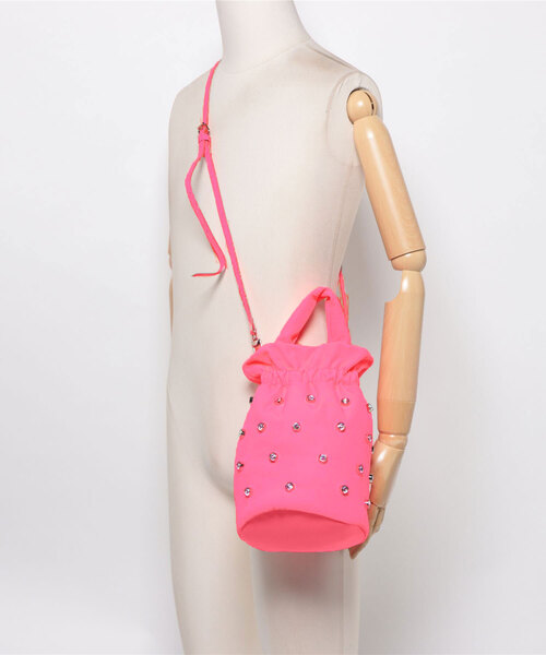 cheek(BAG)(チーク)の「kirakira 2way shoulder / キラキラ ショルダーバッグ(ショルダーバッグ・レディース・イエロー/ブルー/グレー/ピンク/ブラック・FREE)」の13枚目の写真