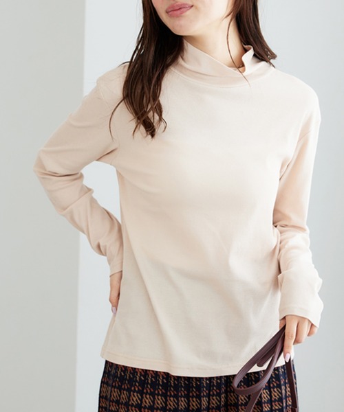 BELLUNA PLUS(ベルーナ)の「素肌想いの綿100%シアープルオーバー(Tシャツ/カットソー・レディース・アイボリー/ブラック/サックスブルー/黄緑系・MEDIUM/LARGE/X-LARGE)」の2枚目の写真