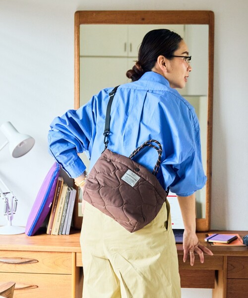 KiU(キウ)の「KiU×FREAK'S STORE/キウ×フリークスストア 別注PADDED DAY TOTE MINI BAG パデット デイトート ミニ バッグ 撥水(ショルダーバッグ・メンズ・オレンジ/レオパード/ブラウン/ブラック・ONE SIZE)」の13枚目の写真