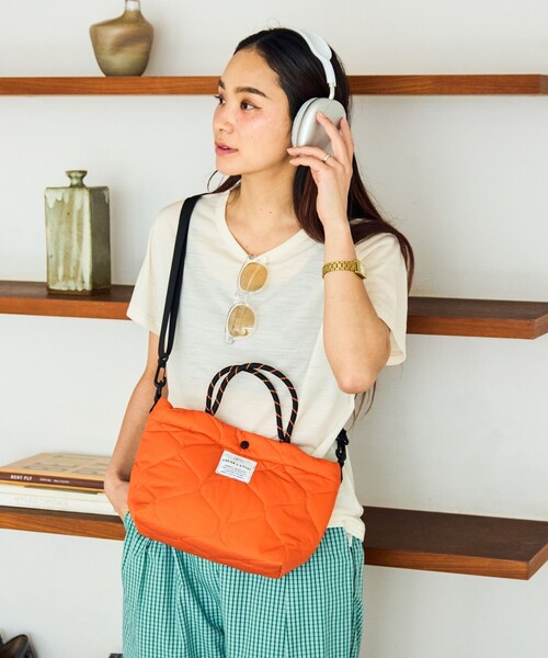 KiU（キウ）の「KiU×FREAK'S STORE/キウ×フリークスストア 別注PADDED DAY TOTE MINI BAG パデット デイトート ミニ バッグ 撥水（ショルダーバッグ・レディース・オレンジ/レオパード/ブラウン/ブラック・ONE SIZE）」の17枚目の写真