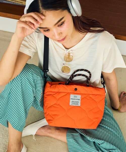 KiU（キウ）の「KiU×FREAK'S STORE/キウ×フリークスストア 別注PADDED DAY TOTE MINI BAG パデット デイトート ミニ バッグ 撥水（ショルダーバッグ・レディース・オレンジ/レオパード/ブラウン/ブラック・ONE SIZE）」の22枚目の写真