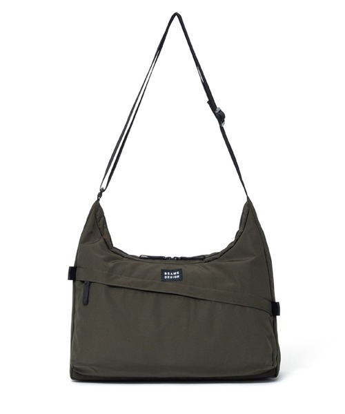 BEAMS DESIGN（ビームス デザイン）の「BEAMSDESIGN（ビームスデザイン）Diagonal　 ショルダーバッグ（L）（ショルダーバッグ・メンズ・ブラック/カーキ/オリーブ/ネイビー・FREE）」の3枚目の写真