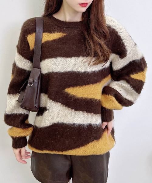 INGNI（イング）の「マーブル柄シャギーニット（ニット/セーター・レディース・ブラック×グレー/ブラウン系9/ネイビー系8・M）」の4枚目の写真