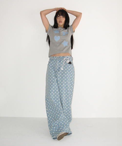 RONRON(ロンロン)の「FIGURE SHAPE APPLIQUE T SHIRT GREY(Tシャツ/カットソー・レディース・その他・FREE)」の3枚目の写真