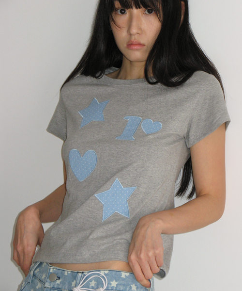 RONRON(ロンロン)の「FIGURE SHAPE APPLIQUE T SHIRT GREY(Tシャツ/カットソー・レディース・その他・FREE)」の4枚目の写真