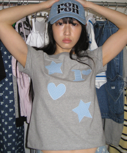 RONRON(ロンロン)の「FIGURE SHAPE APPLIQUE T SHIRT GREY(Tシャツ/カットソー・レディース・その他・FREE)」の5枚目の写真