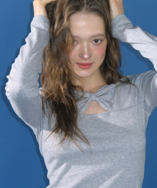 RONRON(ロンロン)の「KNOT RIBBON SLIT LONG SLEEVE GREY(Tシャツ/カットソー・レディース・グレー・FREE)」の2枚目の写真
