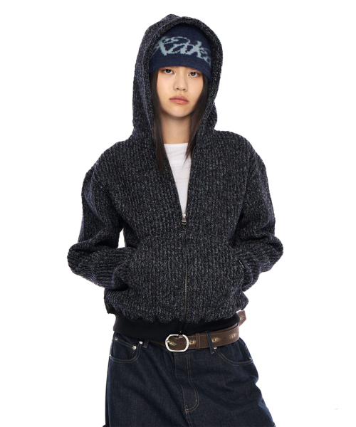 AAKAM（アーカム）の「Fuzzy Beanie (Blue)（ニットキャップ/ビーニー・レディース・その他・FREE）」の3枚目の写真