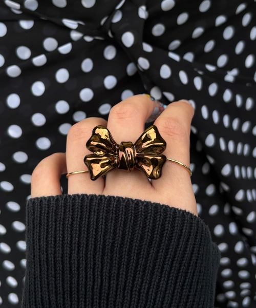 LOVE BY e.m. （ラブバイイーエム）の「ビックリボンリング/25CC/レディース/クリスマスコレクション（リング・メンズ・シルバー/ピンク/ブラウン/ブラック/ゴールド・LL/M/L）」の2枚目の写真