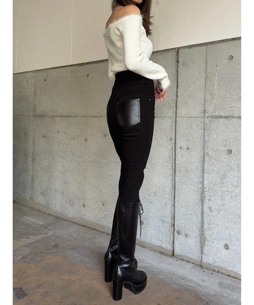 EGOIST（エゴイスト）の「Backクロスハイウエストスキニーパンツ（その他パンツ・レディース・ブラック・SS/S/M）」の7枚目の写真