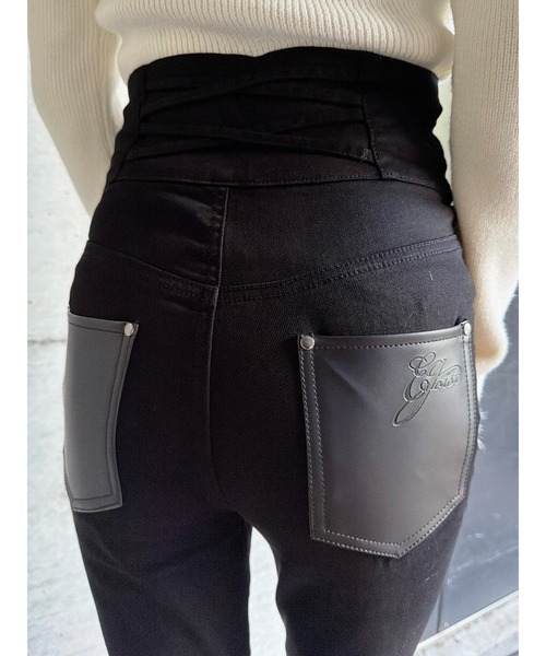 EGOIST（エゴイスト）の「Backクロスハイウエストスキニーパンツ（その他パンツ・レディース・ブラック・SS/S/M）」の11枚目の写真