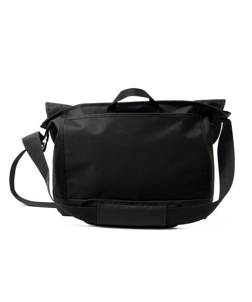 reversal.dogi.design.works(リバーサル・ドーギ・デザイン・ワークス)の「<reversal/リバーサル>FIGHT MESSENGER BAG(メッセンジャーバッグ・メンズ・ブラック・FREE)」の3枚目の写真