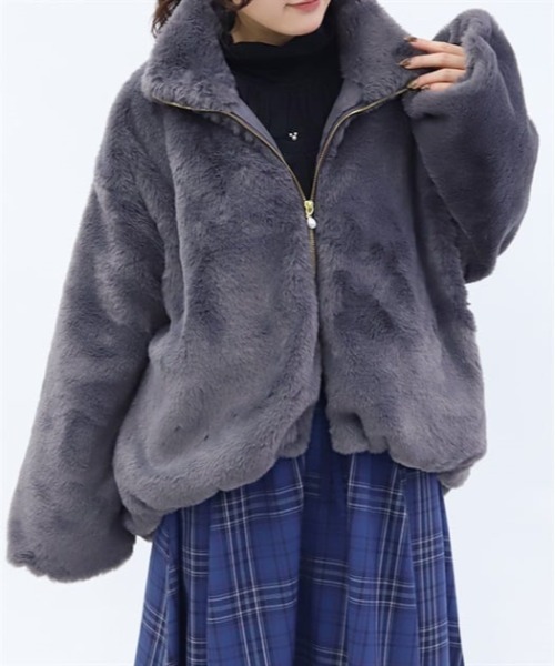 新品・タグ付き♡トロイメライ ファーコート ラム ラビット 定価59000円 ラビットライクファーコート（その他アウター）｜axes femme