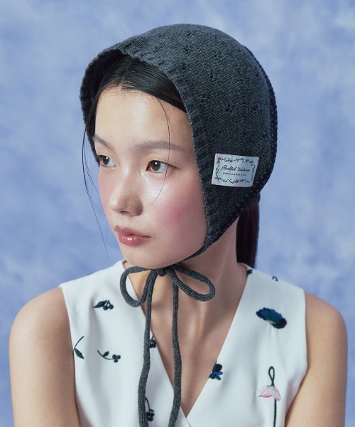 ROCKFISH WEATHERWEAR(ロックフィッシュウェザーウェア)の「LACE KNIT EARMUFF(イヤーマフ・レディース・グレー/オリーブ/オートミール・FREE)」の1枚目の写真