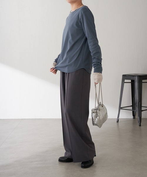 COLLAGE GALLARDAGALANTE（コラージュガリャルダガランテ）の「ベーシックシアーロンT/WEB限定カラー展開（Tシャツ/カットソー・レディース・ベージュ/ネイビー/イエロー/オフホワイト/ブルー/ブラック・FREE）」の14枚目の写真