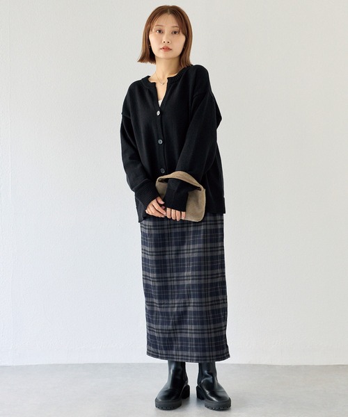 LAVEANGE(ラビアンジェ)の「起毛チェックナロースカート(スカート・レディース・ネイビー/ブラウン・F/LL/3L/4L)」の18枚目の写真
