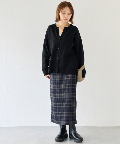 LAVEANGE(ラビアンジェ)の「起毛チェックナロースカート(スカート・レディース・ネイビー/ブラウン・F/LL/3L/4L)」の19枚目の写真