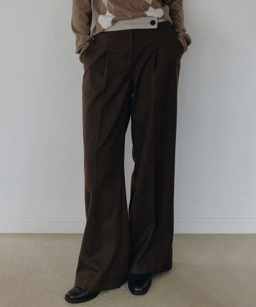 ANDNEEDS(アンドニーズ)の「Cleo combi slacks (brown)(その他パンツ・レディース・その他・SMALL/MEDIUM)」の2枚目の写真