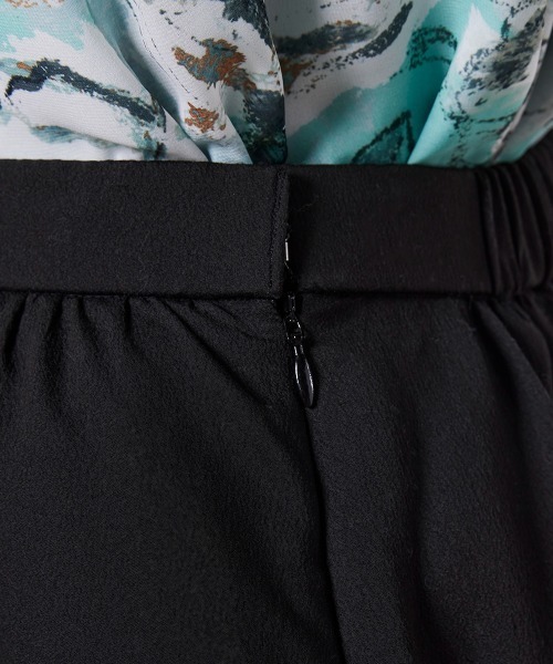 Sov.（ソブ）の「クレープシフォン ティアードスカート（スカート・レディース・ブラック/オフホワイト・38/36）」の9枚目の写真