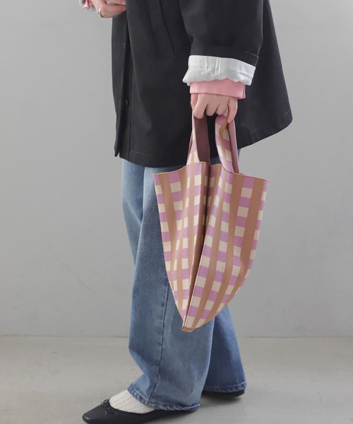 ANEMONE（アネモネ）の「チェック柄ニットバッグ（トートバッグ・レディース・ピンク/ブルー/オレンジ/ミント/ラベンダー・FREE）」の3枚目の写真