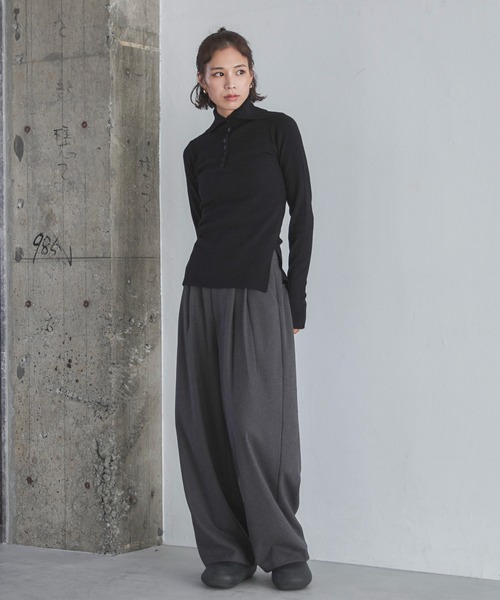 feepur（フェピュール）の「【ハンドウォッシャブル】ハーフボタンハイネックニット（ニット/セーター・レディース・グレー/ブラック/アイボリー・MEDIUM）」の4枚目の写真