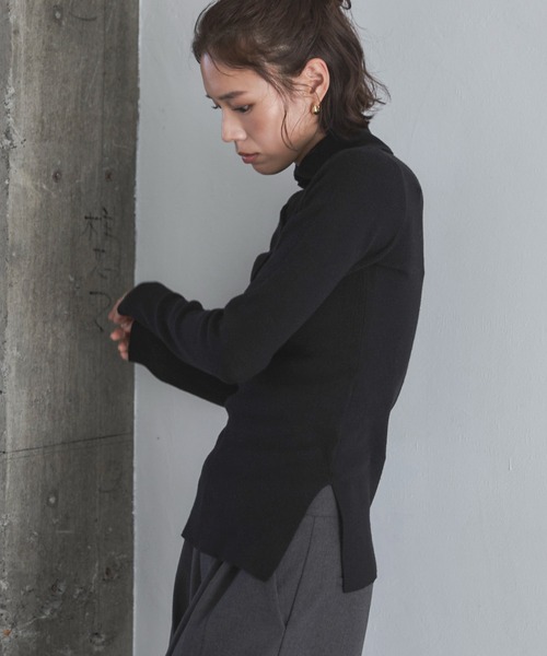 feepur（フェピュール）の「【ハンドウォッシャブル】ハーフボタンハイネックニット（ニット/セーター・レディース・グレー/ブラック/アイボリー・MEDIUM）」の9枚目の写真