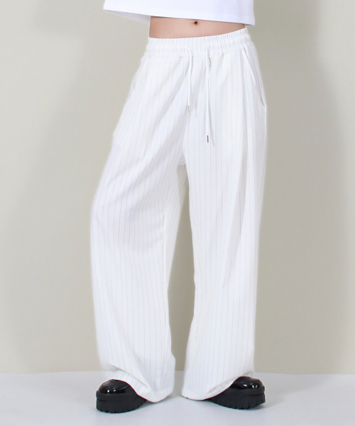 DEMARC(ドゥマーク)の「SOLID STRIPE WIDE PANTS WHITE(スラックス・レディース・その他・LARGE/MEDIUM)」の3枚目の写真