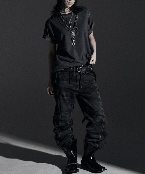 ROSEN KREUZ（ローゼンクロイツ）の「【Rosen Kreuz】ZIP WIDE BAGGY PANTS / 【ローゼンクロイツ】ジップワイドバギーカモフラデニムパンツ（デニムパンツ・メンズ・チャコール・02）」の14枚目の写真