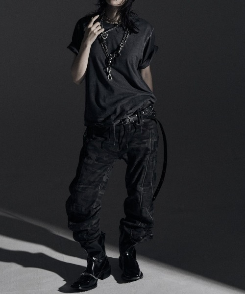 ROSEN KREUZ（ローゼンクロイツ）の「【Rosen Kreuz】ZIP WIDE BAGGY PANTS / 【ローゼンクロイツ】ジップワイドバギーカモフラデニムパンツ（デニムパンツ・メンズ・チャコール・02）」の15枚目の写真