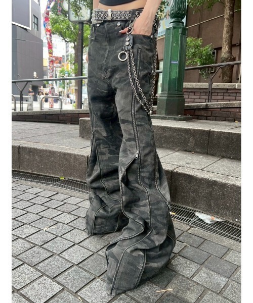 ROSEN KREUZ（ローゼンクロイツ）の「【Rosen Kreuz】ZIP WIDE BAGGY