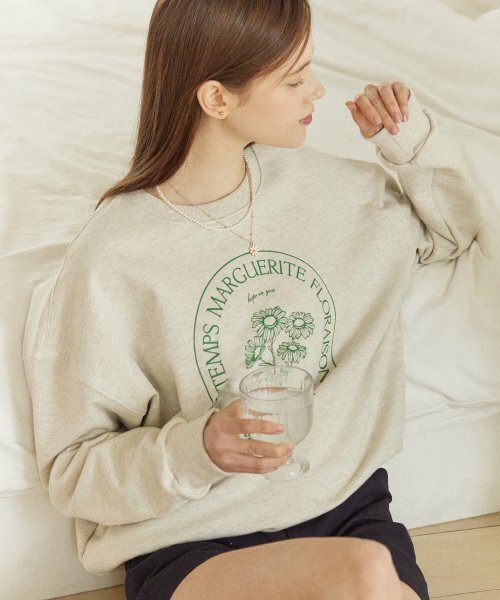 OURHOPE(アワーホープ)の「マガレット スウェットシャツ - オートミール(スウェット・レディース・オートミール・1(S)/2(M))」の5枚目の写真